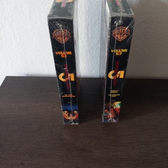 Babylon 5 Vol.1 & Vol.7 VHS Factory Sealed - Picture 3 of 7